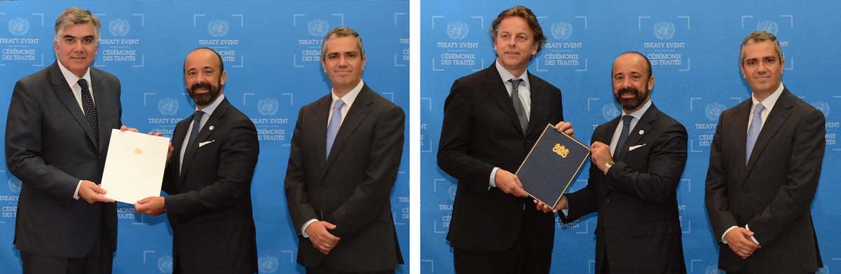 From left: H.E. Mr Milenko Skoknic, Director General of Foreign Policy of the Chancellery of Chile with H.E. Mr. Miguel de Serpa Soares, UN Under-Secretary-General for Legal Affairs, and Mr. Santiago Villalpando, head of the UN Treaty Section.  H.E. Mr. Bert Koenders, Minister of Foreign Affairs of the Netherlands. © UN