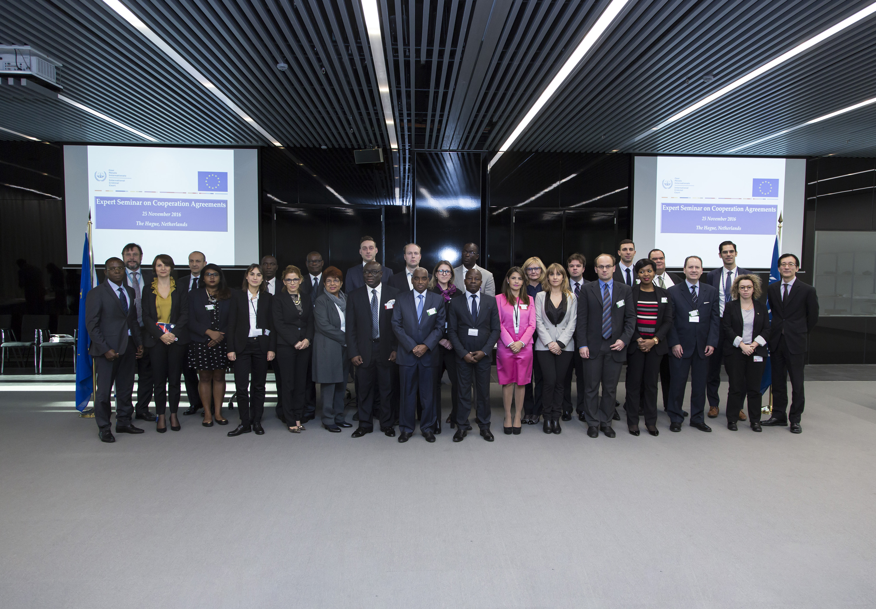 The participants of the expert Seminar on cooperation agreements held at the seat of the International Criminal Court in The Hague on 25 November 2016 ©ICC-CPI 