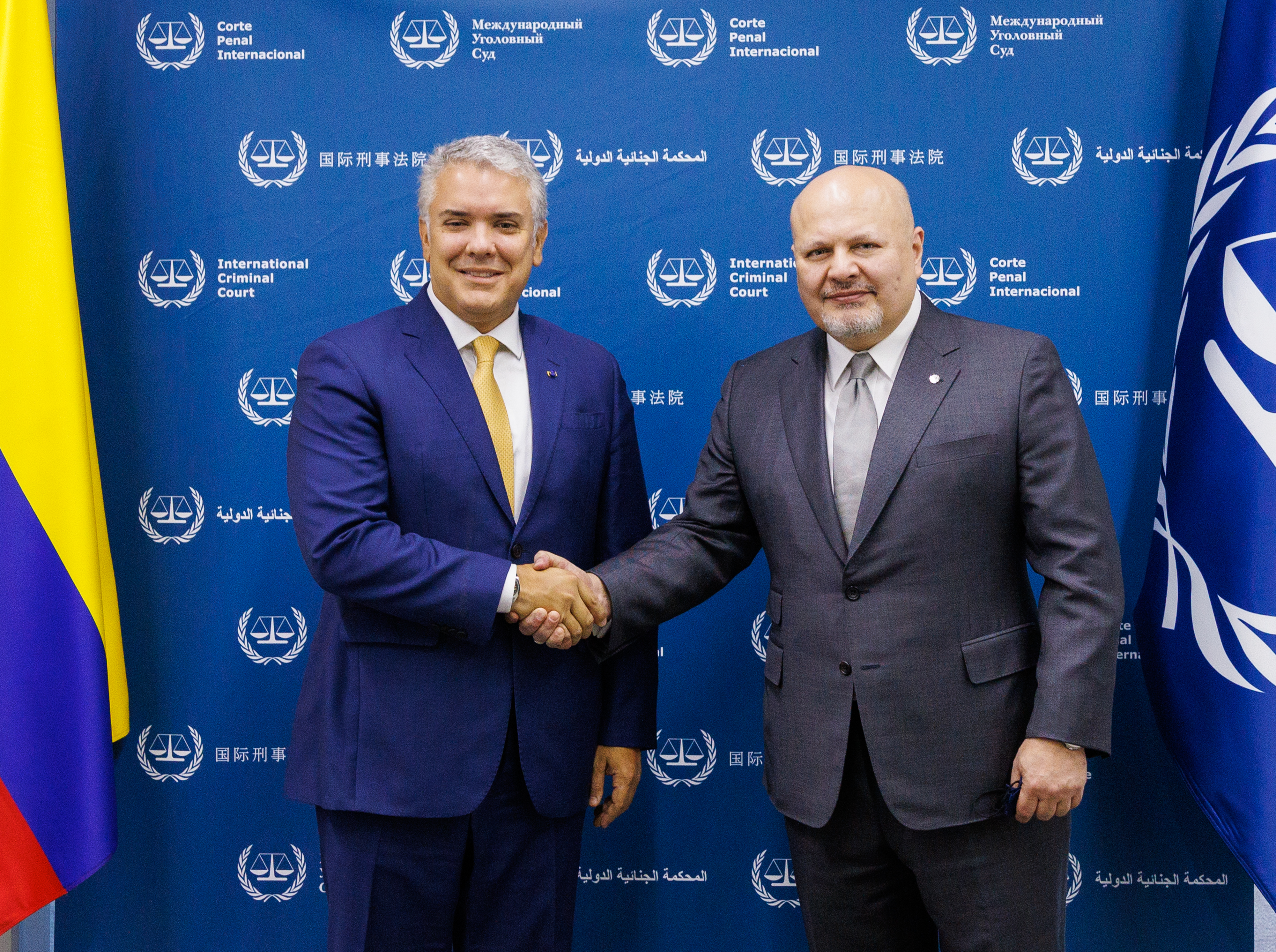 S.E. M. Iván Duque Márquez, Président de la République de Colombie, et le Procureur de la CPI, Karim AA Khan QC, le 17 février 2022 ©ICC-CPI