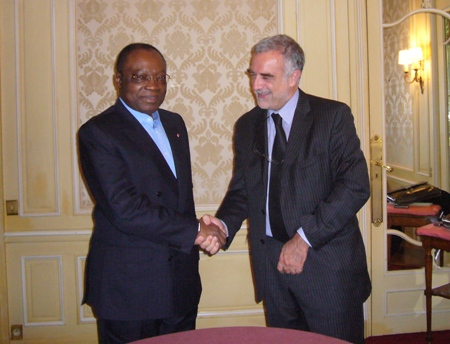 Prosecutor Moreno-Ocampo met with H.E. Mr. Paul Toungui