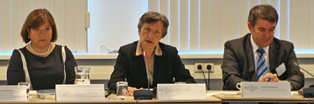 The ICC Registrar speaking before seminar participants in the seminar on the protection of victims and witnesses ○ICC-CPI