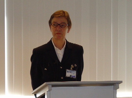 Ms. Birgitte Vestberg pesenting the ICC-OTP Guest Lecture at the interim seat of the Court on 5 Aptil 2006.