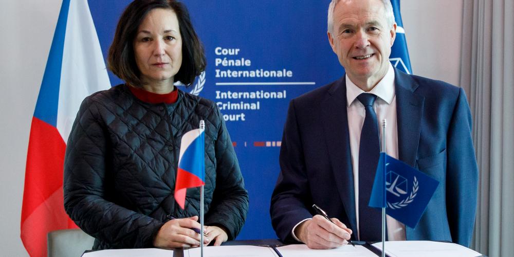 Czech Republic and International Criminal Court sign an agreement on Witnesses’ protection