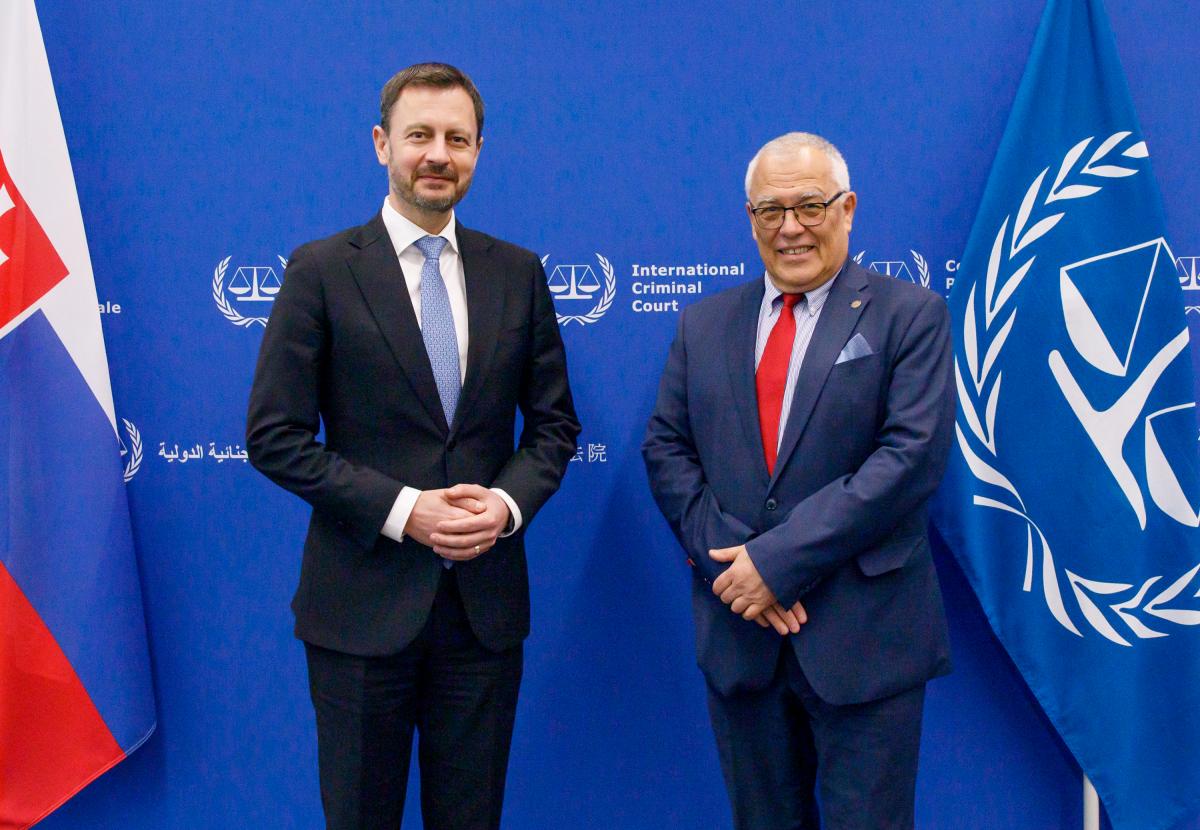 The Prime Minister of the Slovak Republic H.E. Mr. Eduard Heger and ICC President Judge Piotr Hofmański, at the seat of the Court on 21 November 2022 ©ICC-CPI