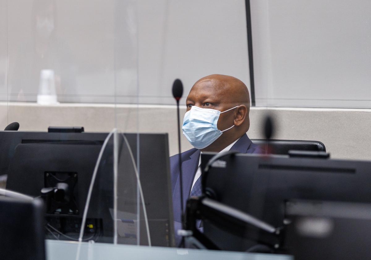 PHOTO &#58; Paul Gicheru lors de l'ouverture de son procès à la CPI le 15 février 2022 ©ICC-CPI